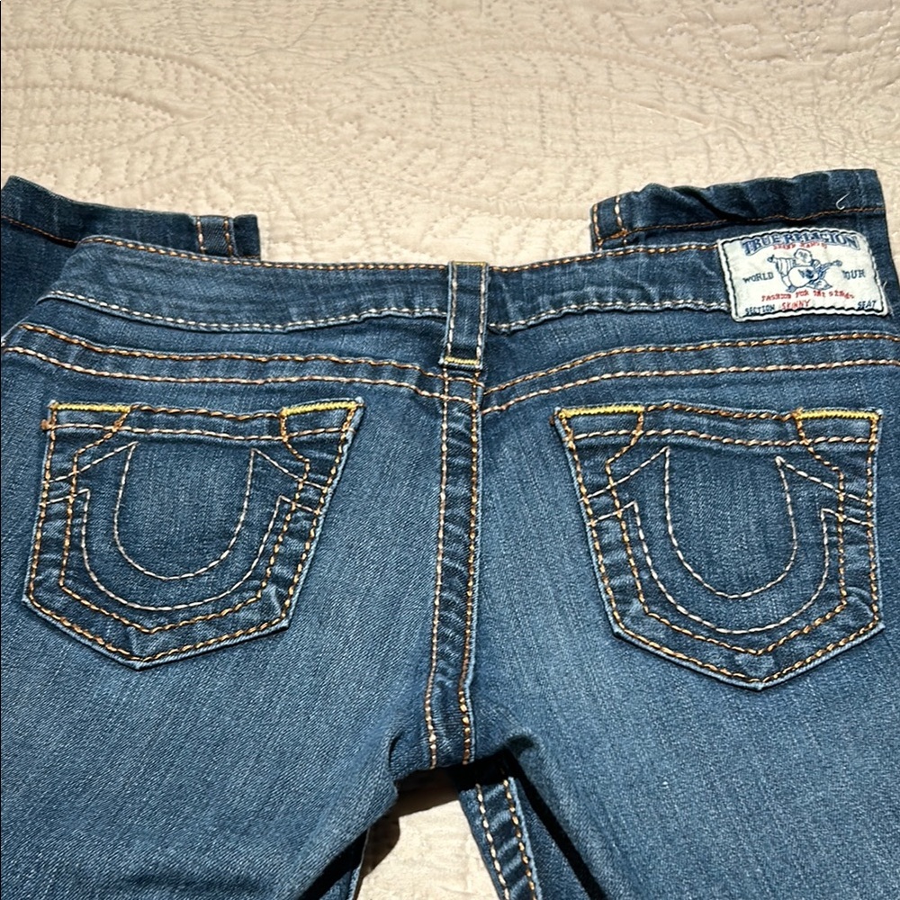 True Religion Blue Boot Cut Jeans
Low rise in excellent condition